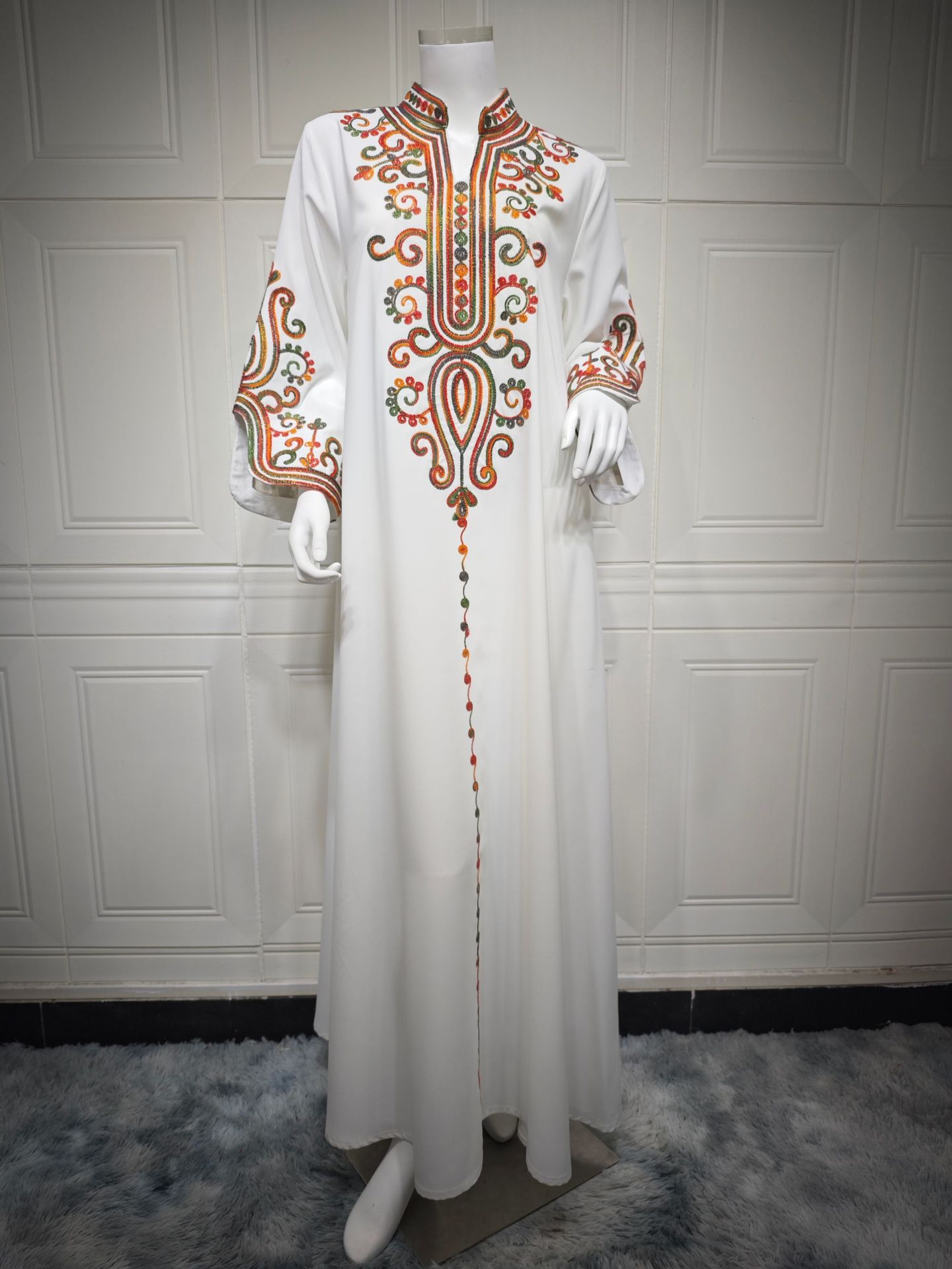Long dress with Embroidery