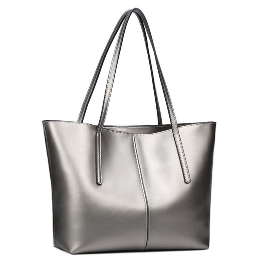 Mid Size Shoulder Bag in Calf Leather