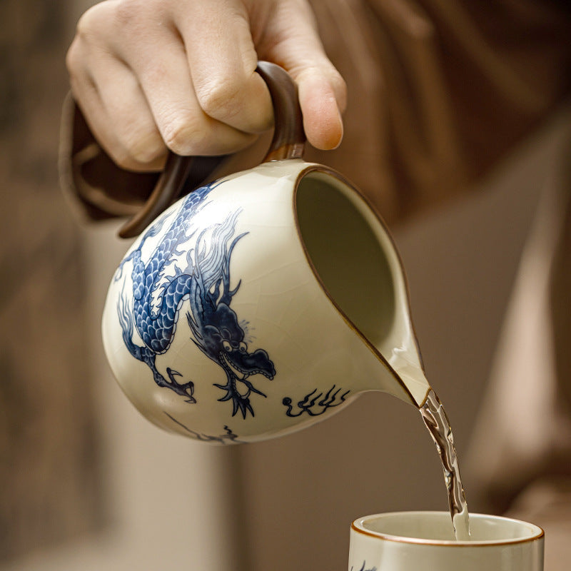 Fashion Individual Porcelain Home Tea Pot