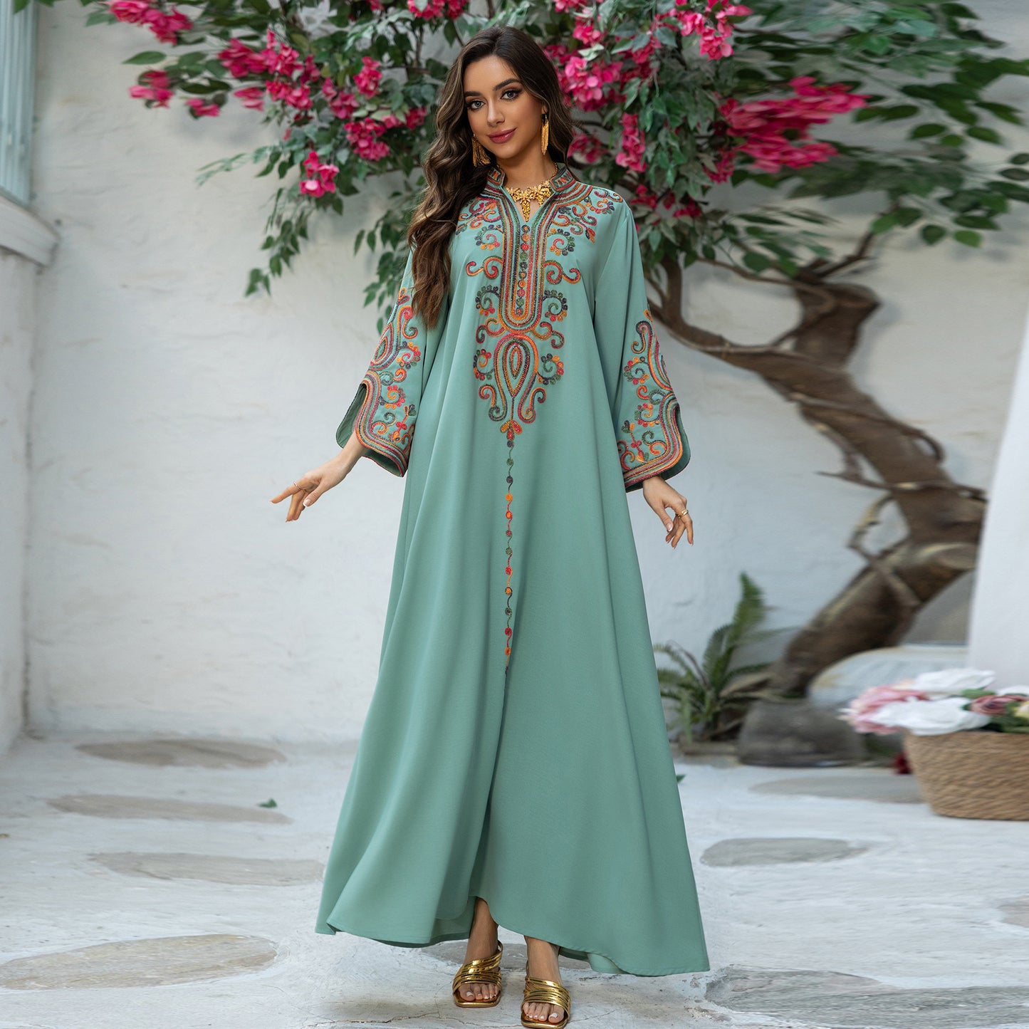 Long dress with Embroidery