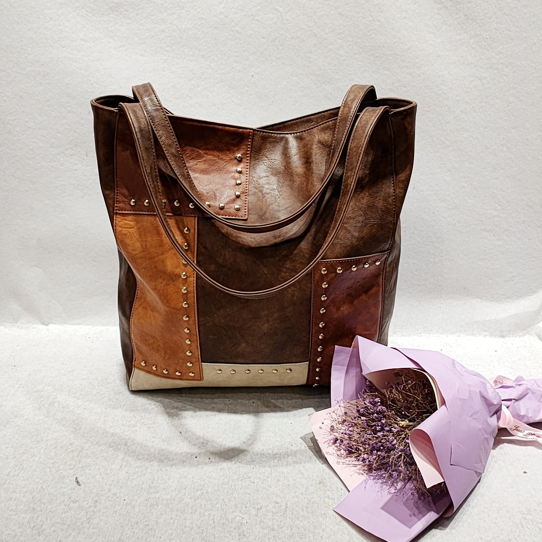 Rivet Contrast Stitching Shoulder Bag
