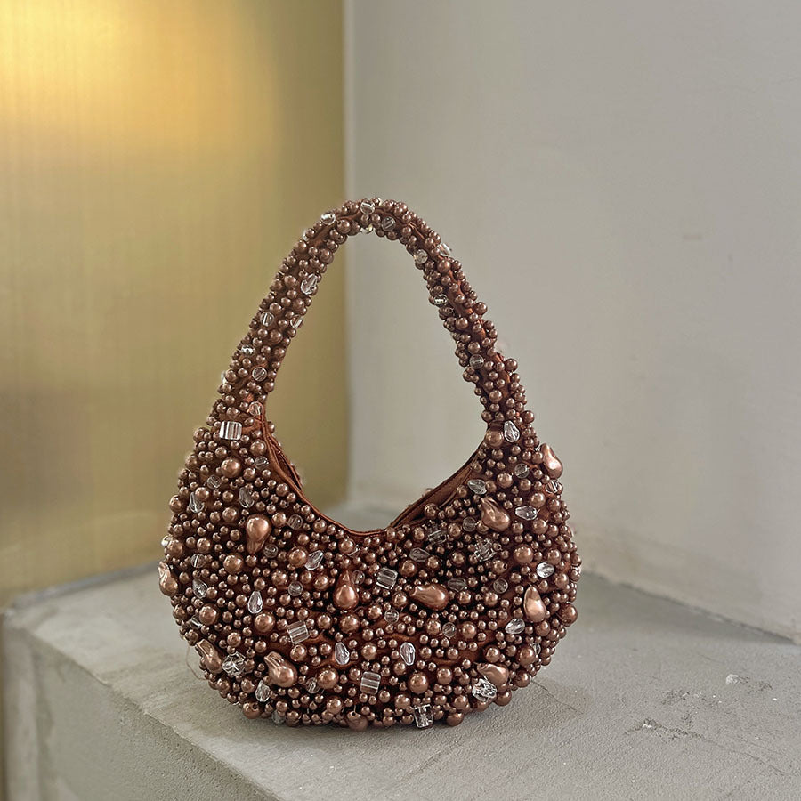 Retro-textured Crystal Bead Woven Bag