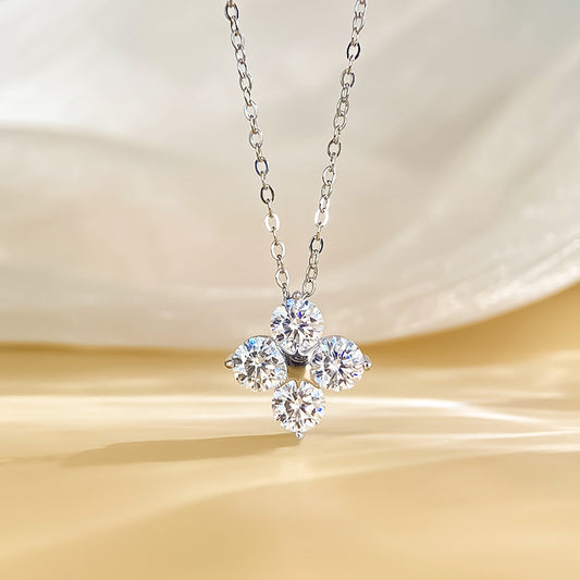 D-Color Moissanite Four-Leaf Clover Pendant For Women