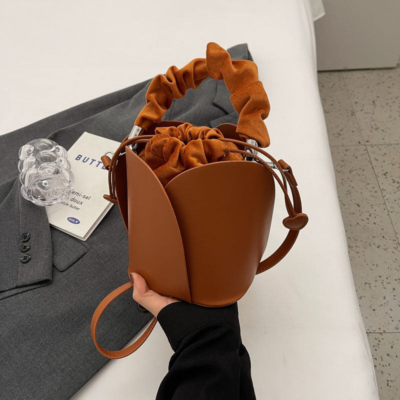 Woman's Leather Bucket Tote Bag