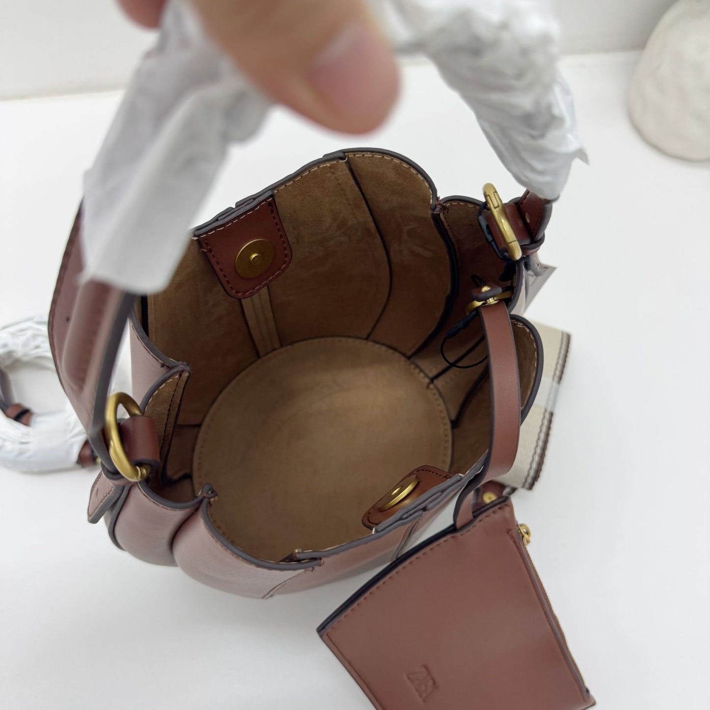 Lightweight Travel Bucket Bag