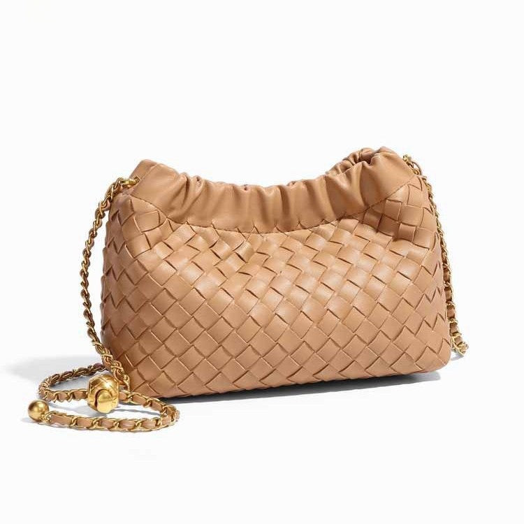 Cloud-shaped Woven Crossbody Bag